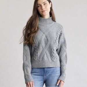 elizabeth and james chunky knit grey cropped mock neck sweater size S